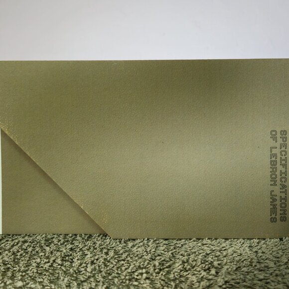 Lebron 18 Lakers colorway Basketball shoes mens size 9.5 LIKE NEW CONDITION - Picture 11 of 13